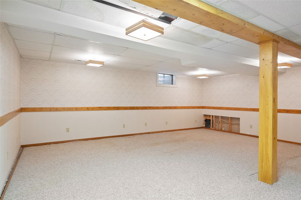 Image 26 of property listing at 2616 View Drive, Missoula, MT 59804
