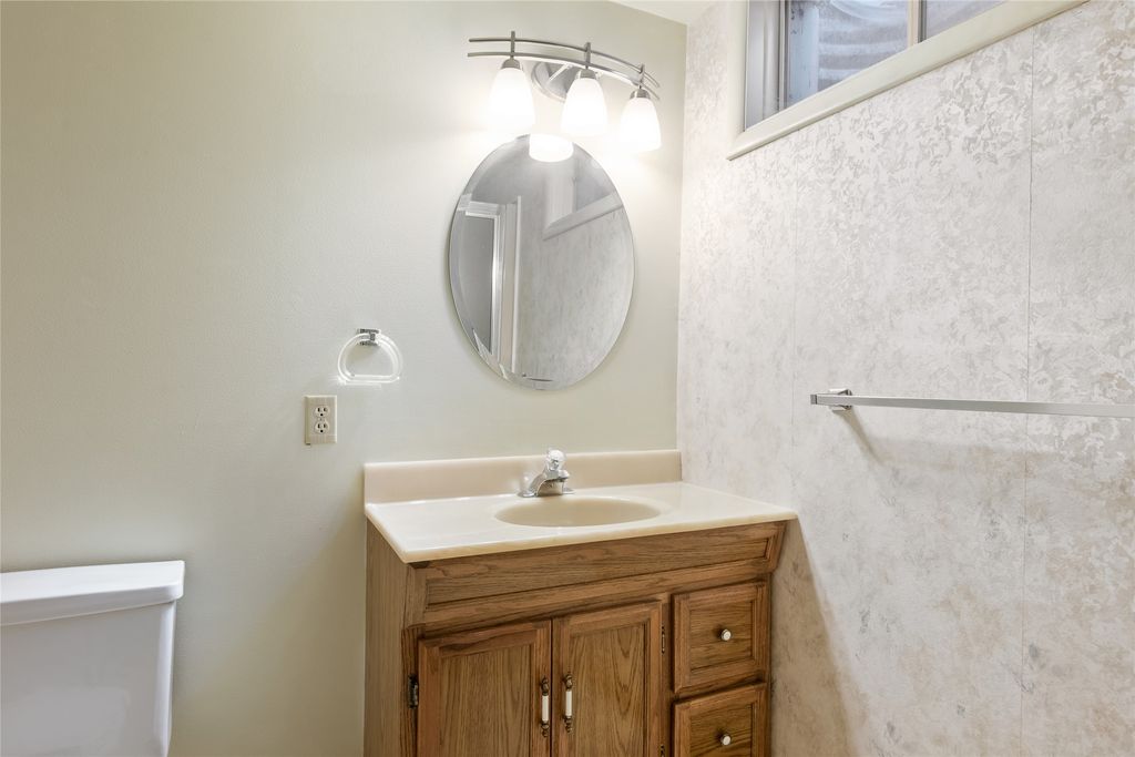 Image 30 of property listing at 2616 View Drive, Missoula, MT 59804