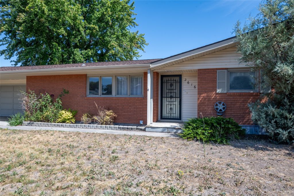 Image 35 of property listing at 2616 View Drive, Missoula, MT 59804