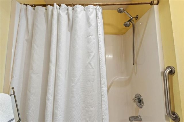 23550 Harvest Creek Drive, Robertsdale, AL 36567