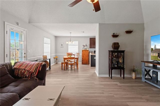 23550 Harvest Creek Drive, Robertsdale, AL 36567