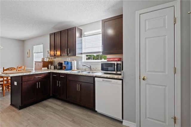 23550 Harvest Creek Drive, Robertsdale, AL 36567