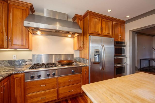 107 Dolphine Avenue, El Granada, CA 94018
