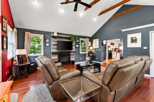 28 Gordon Rd, Medford, MA 02155