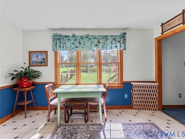 5325 Swift Hill Ln, Sandston, VA 23150