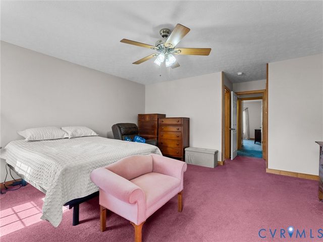 5325 Swift Hill Ln, Sandston, VA 23150