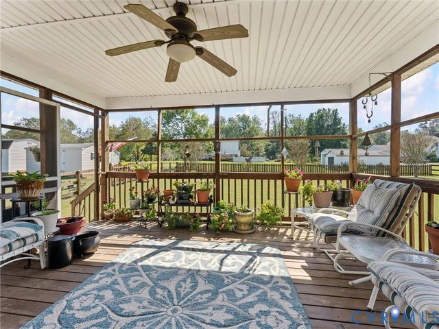 5325 Swift Hill Ln, Sandston, VA 23150