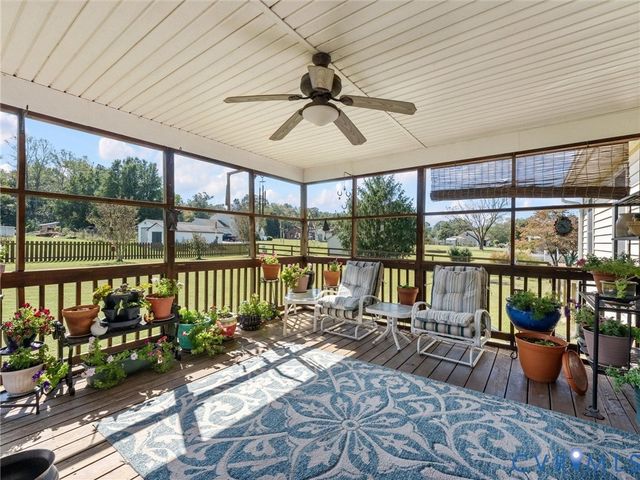 5325 Swift Hill Ln, Sandston, VA 23150