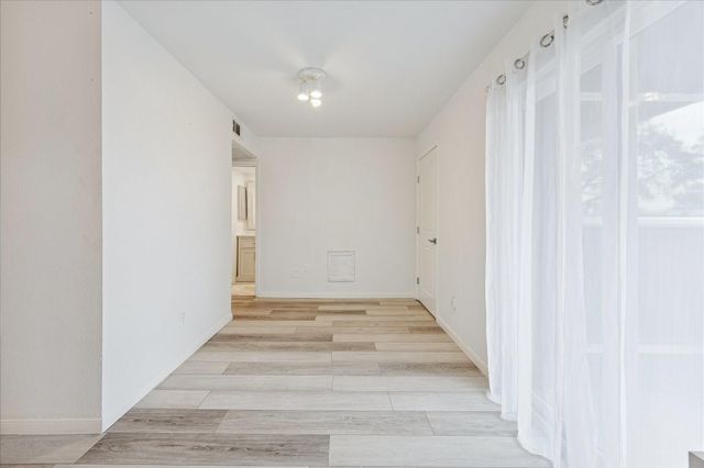 4450 Sherwood Lane 8, Houston, TX 77092