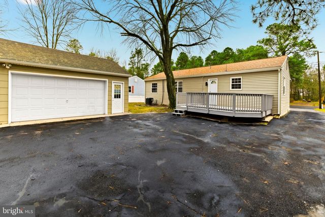 114 S RIVER DR, Williamstown, NJ 08094