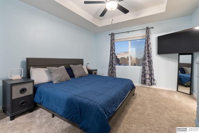 10913 Craig Street, Omaha, NE 68142