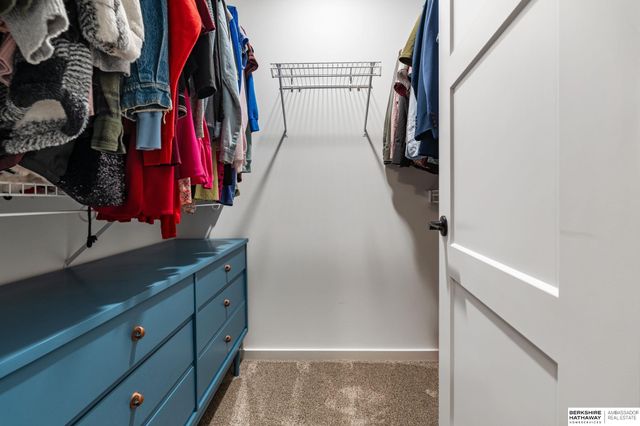 10913 Craig Street, Omaha, NE 68142