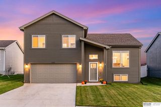 10913 Craig Street, Omaha, NE 68142