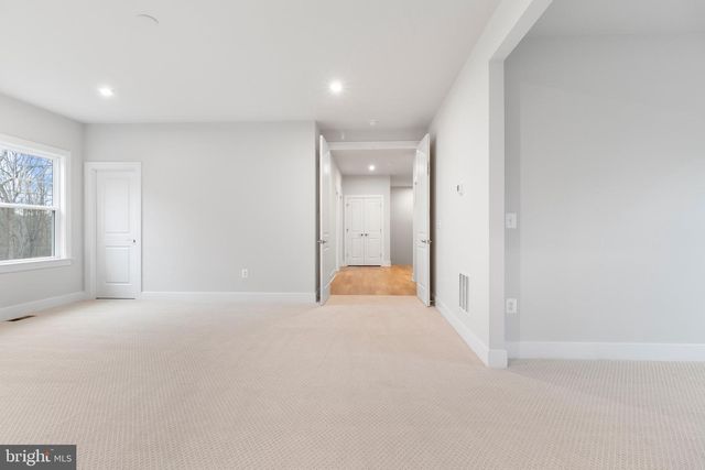 8618 SYCAMORE SPRINGS WAY, Nokesville, VA 20181