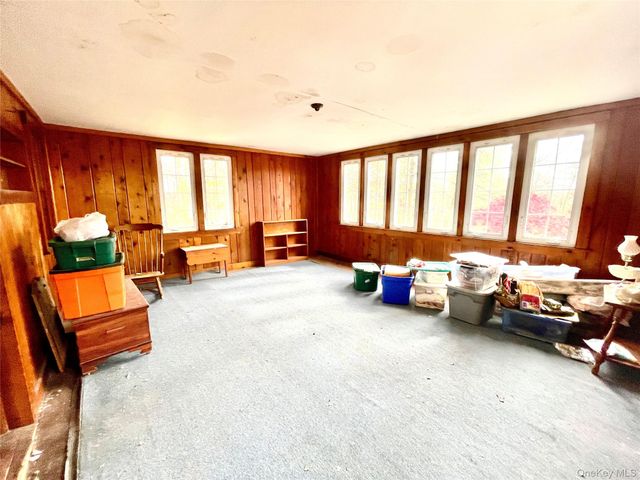 20 Maple Trail, Wurtsboro, NY 12790