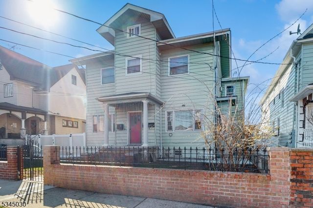512 Jefferson Ave, Elizabeth City, NJ 07201