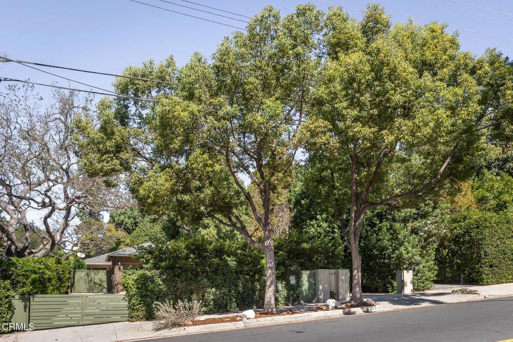 663 W California Boulevard, Pasadena, CA 91105 — photo 2