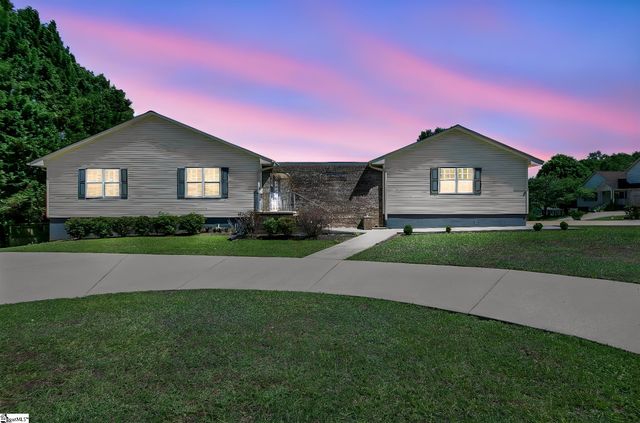 1 Sheridan Place, Greer, SC 29650
