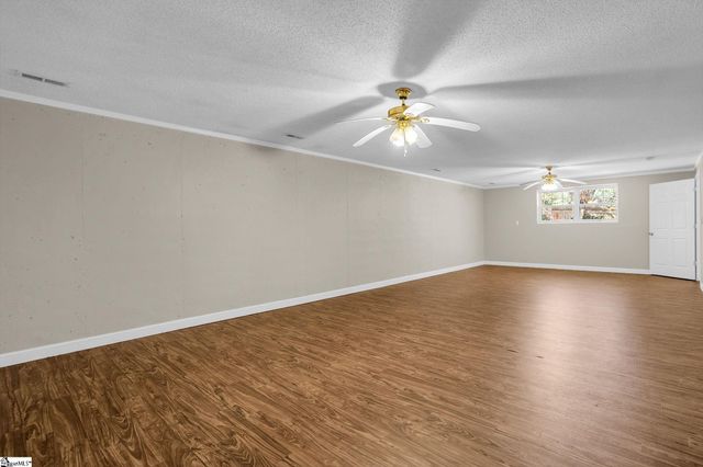 1 Sheridan Place, Greer, SC 29650