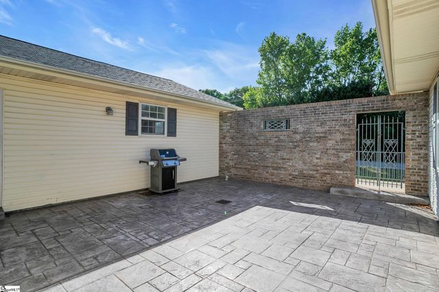 1 Sheridan Place, Greer, SC 29650