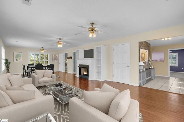 1 Sheridan Place, Greer, SC 29650