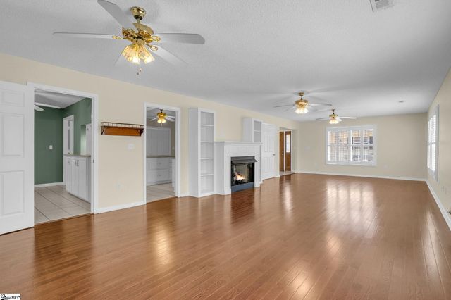 1 Sheridan Place, Greer, SC 29650
