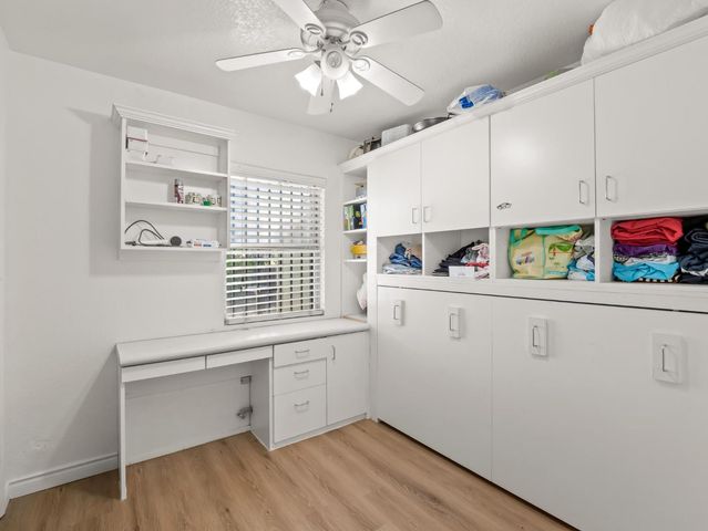6072 S Maple Avenue, Fresno, CA 93725
