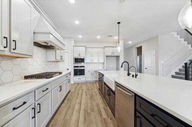 5619 Diamond Dust Drive, Richmond, TX 77469