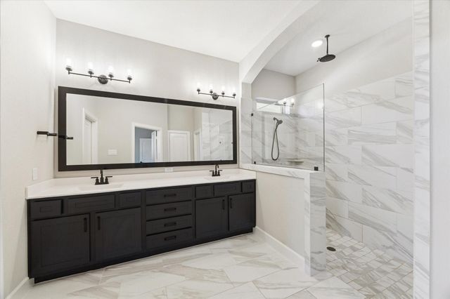 5619 Diamond Dust Drive, Richmond, TX 77469