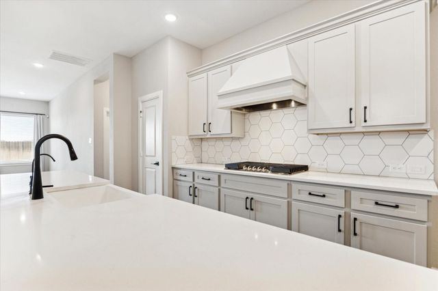 5619 Diamond Dust Drive, Richmond, TX 77469