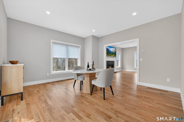 23 Stone Oak Drive, New Milford, CT 06776