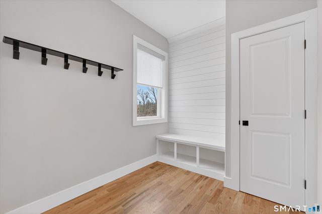 23 Stone Oak Drive, New Milford, CT 06776