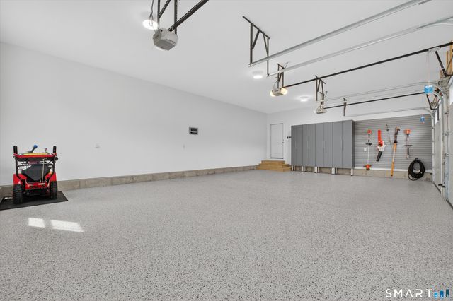 23 Stone Oak Drive, New Milford, CT 06776