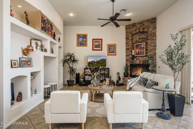 5000 Mother Lode Trail, Las Cruces, NM 88011