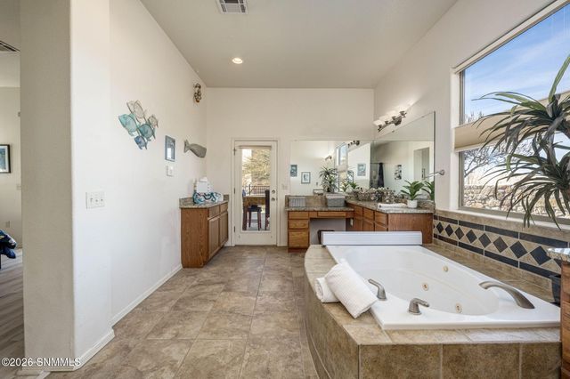 5000 Mother Lode Trail, Las Cruces, NM 88011