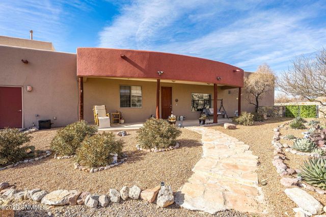 5000 Mother Lode Trail, Las Cruces, NM 88011