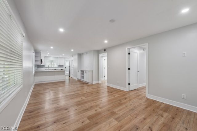 1100 8th AVE S 105A, Naples, FL 34102