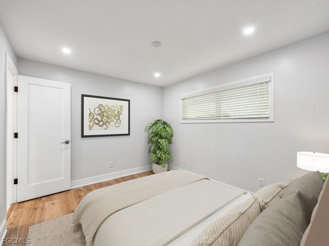 1100 8th AVE S 105A, Naples, FL 34102