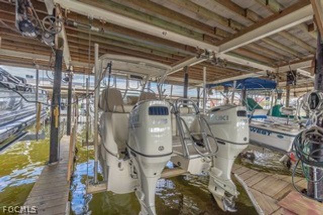 1100 8th AVE S 105A, Naples, FL 34102