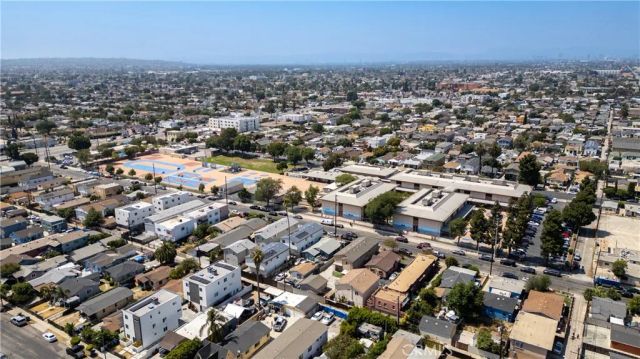 844 W 78th Street, Los Angeles, CA 90044