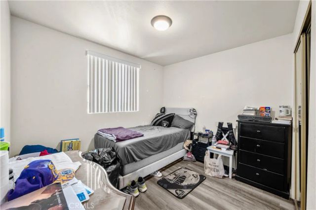 844 W 78th Street, Los Angeles, CA 90044