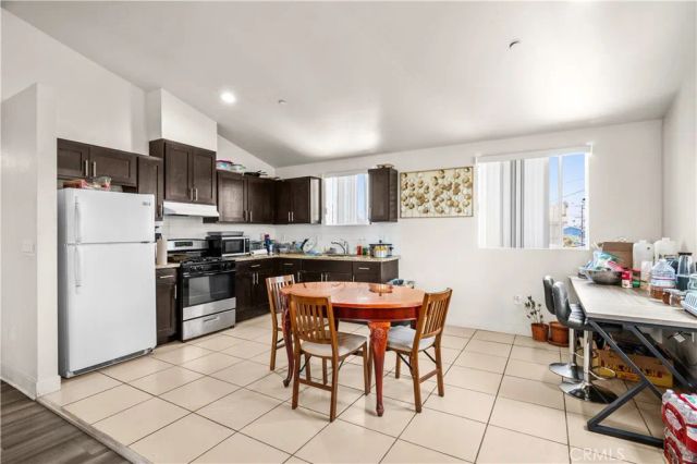 844 W 78th Street, Los Angeles, CA 90044