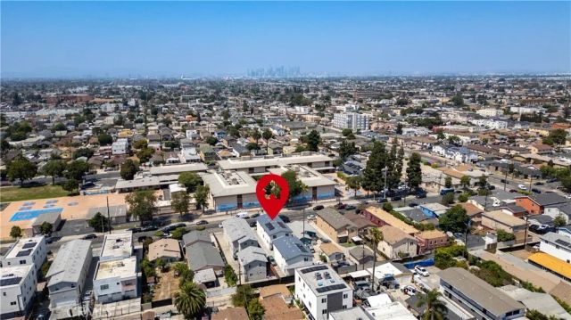 844 W 78th Street, Los Angeles, CA 90044