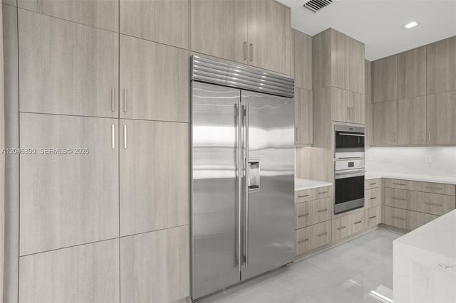 12866 Crane Xing, Palm Beach Gardens, FL 33412
