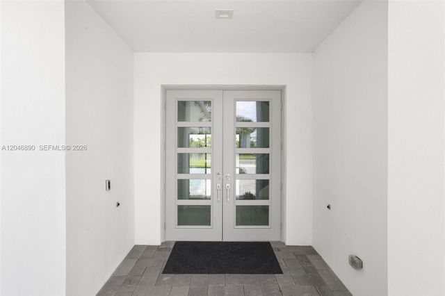 12866 Crane Xing, Palm Beach Gardens, FL 33412