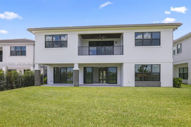 12866 Crane Xing, Palm Beach Gardens, FL 33412