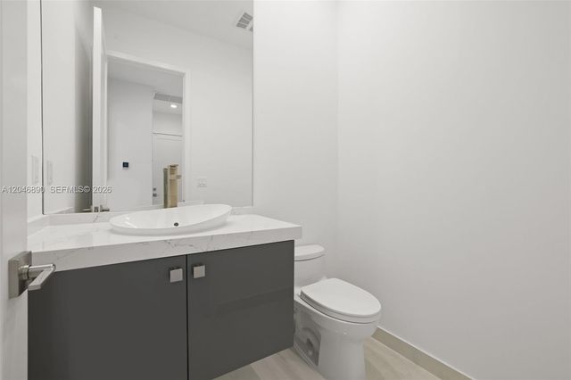 12866 Crane Xing, Palm Beach Gardens, FL 33412