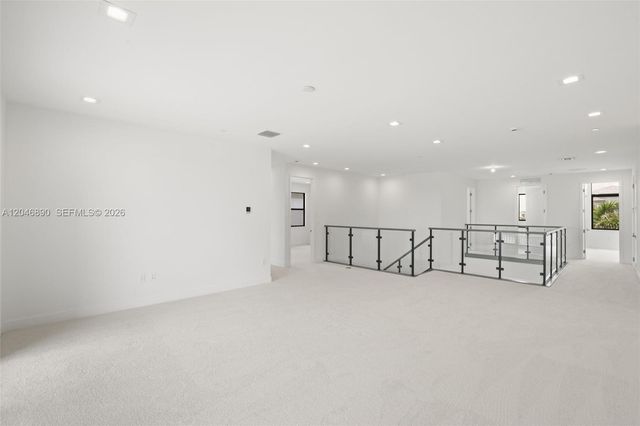 12866 Crane Xing, Palm Beach Gardens, FL 33412