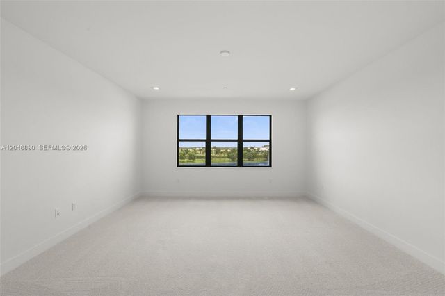12866 Crane Xing, Palm Beach Gardens, FL 33412
