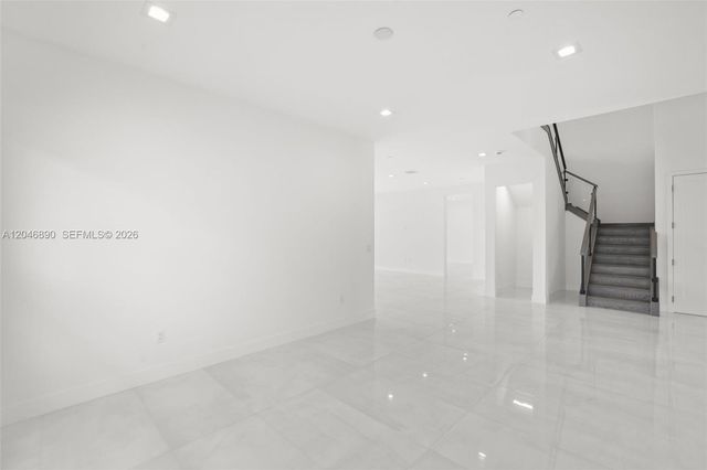 12866 Crane Xing, Palm Beach Gardens, FL 33412